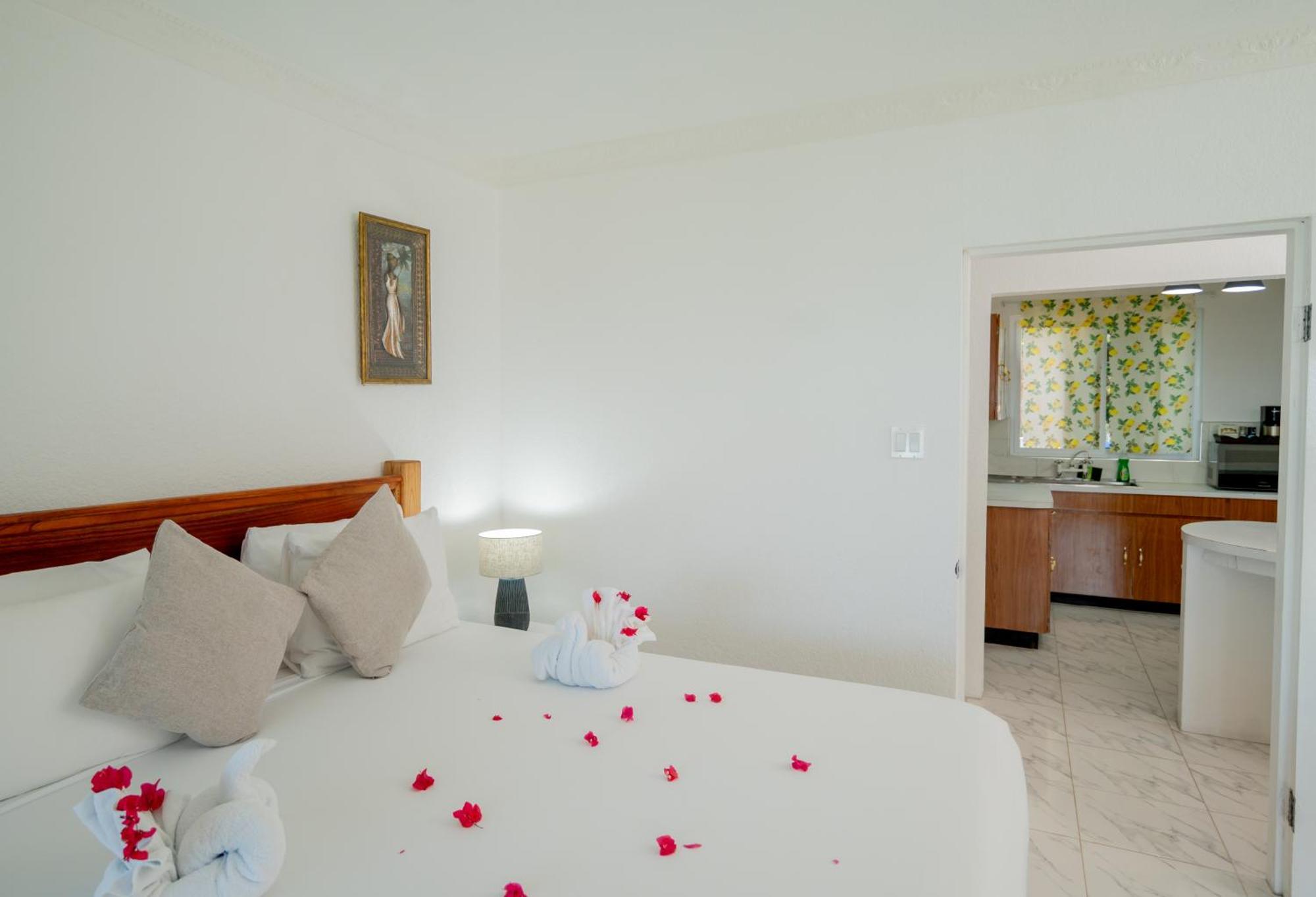 Beyond Sunset Resort & Villas Пляж Сокровищ Экстерьер фото