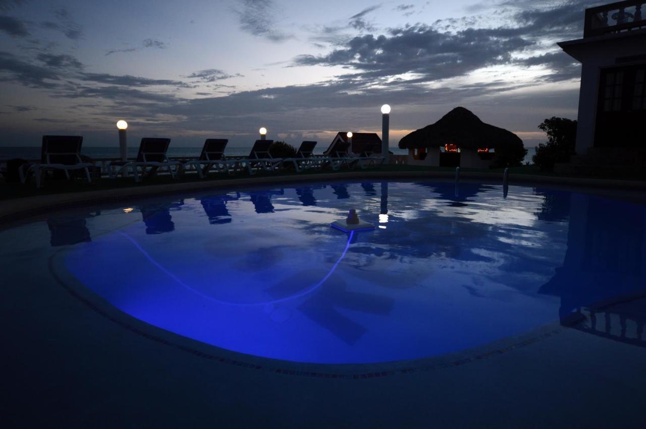 Beyond Sunset Resort & Villas Пляж Сокровищ Экстерьер фото
