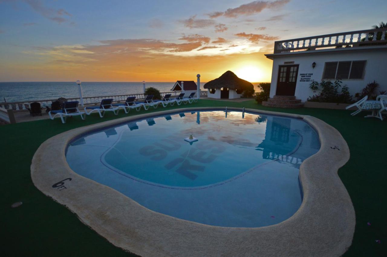 Beyond Sunset Resort & Villas Пляж Сокровищ Экстерьер фото